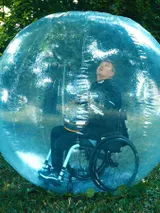 photo Dis-moi sur quel pied tu danses